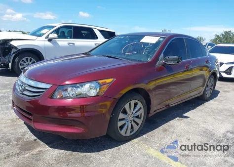 2011 Honda Accord 2.4 Ex-L z USA, uszkodzony, nr VIN 1HGCP2F87BA057022